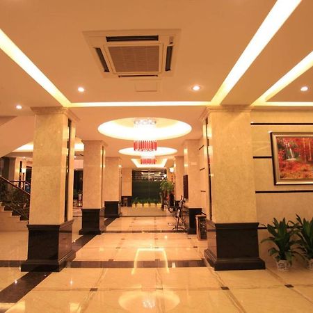 Perfect Season Hotel Guilin Exterior photo