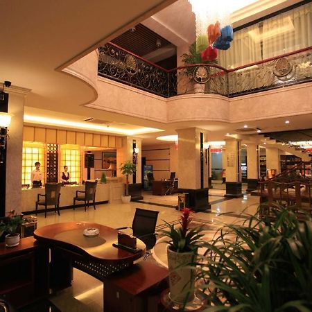 Perfect Season Hotel Guilin Exterior photo
