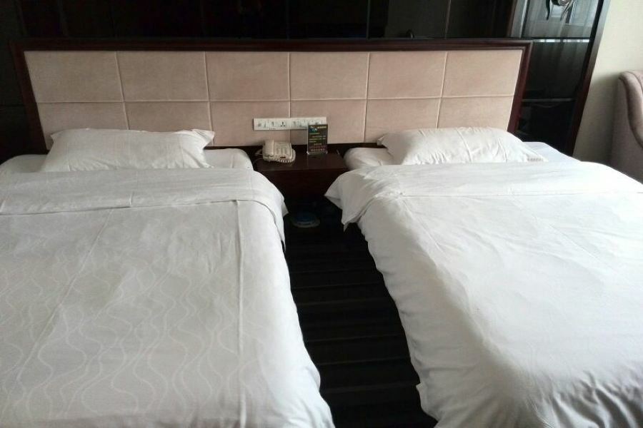 Perfect Season Hotel Guilin Exterior photo
